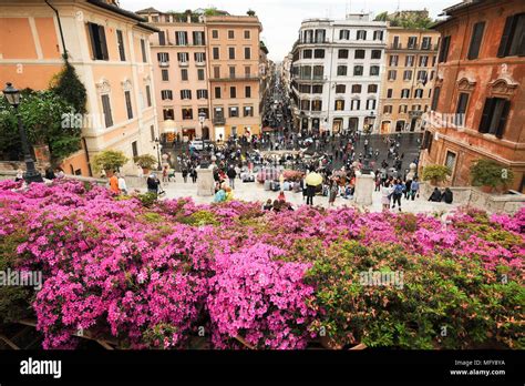 via dei condotti spagna.